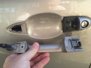 How To Replace Exterior Door Handle 00 07 Ford Focus Youtube