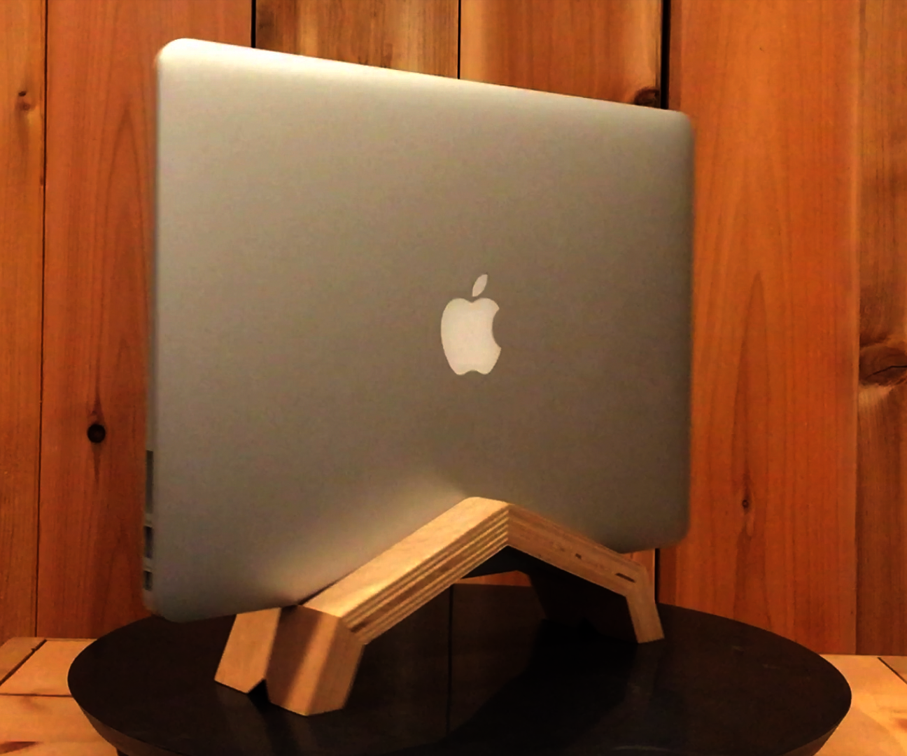 Vertical Laptop Stand 13 Steps (with Pictures) Instructables