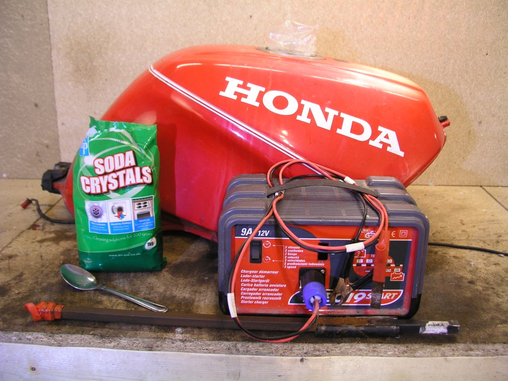 Electrolysis Rust Removal Motorbike Fuel Tank 6 Steps With Pictures Instructables