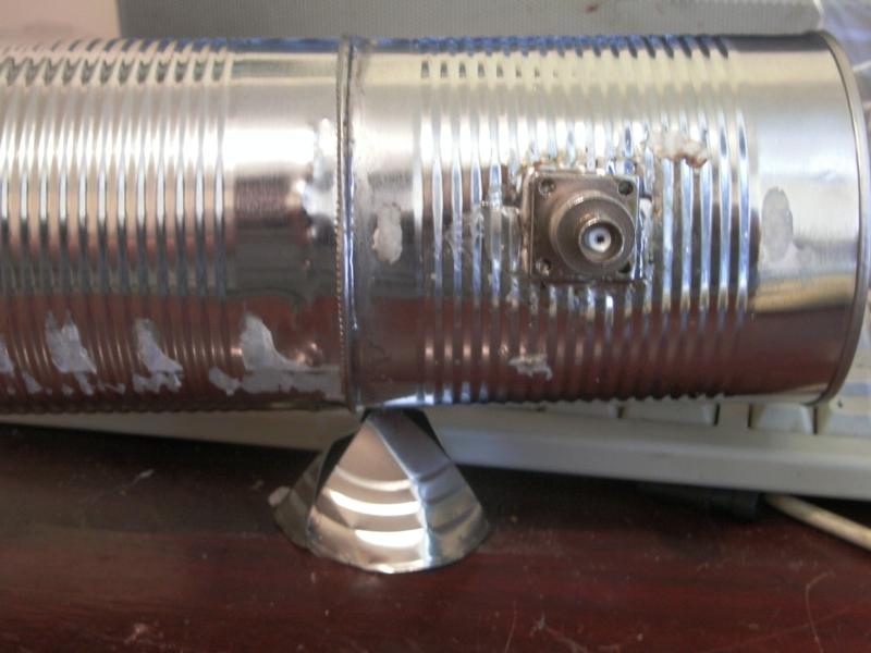 DIY Wifi Extender - Cantenna Build With a Stand. | Trybotics