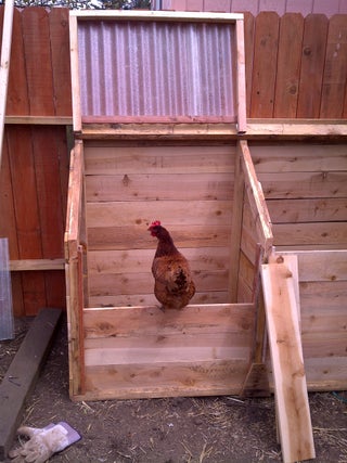 Chicken Powered Three Stage Compost Bin 6 Steps With Pictures Instructables