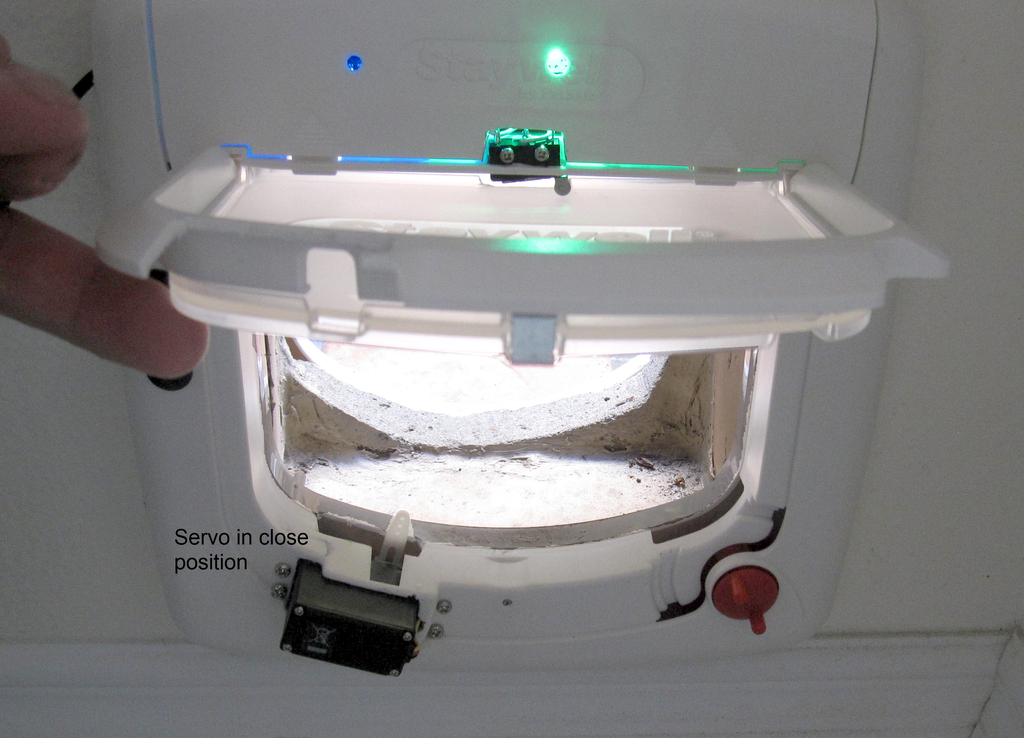 Pet Curfew An Arduino Controlled Pet Door 7 Steps With Pictures Instructables
