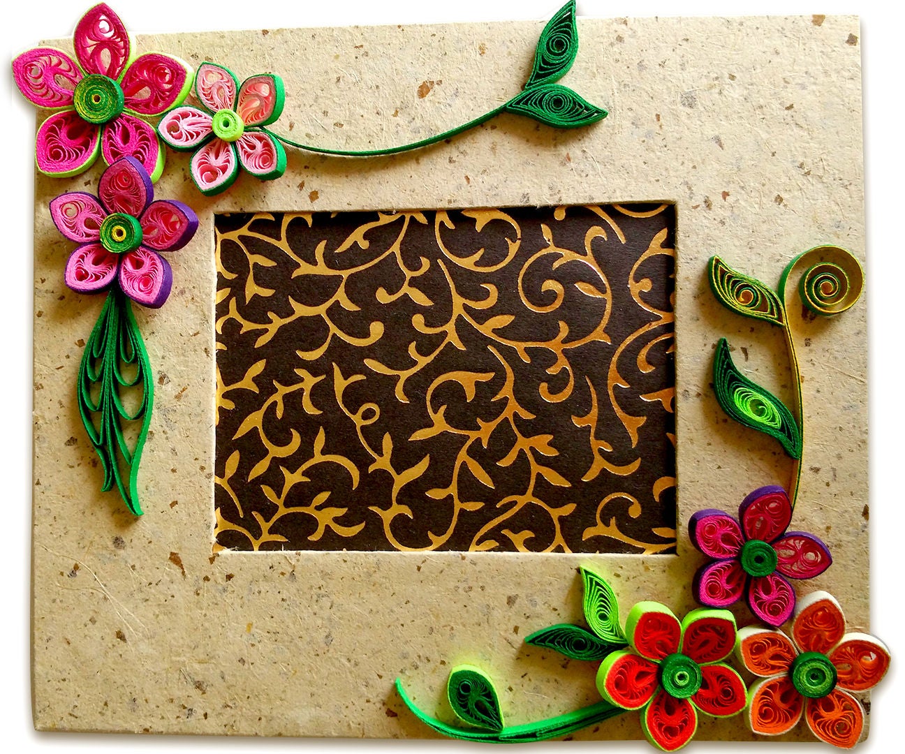 How To Make Beautiful Quilling Photo Frame How To Make Beautiful Quilling Photo Frame