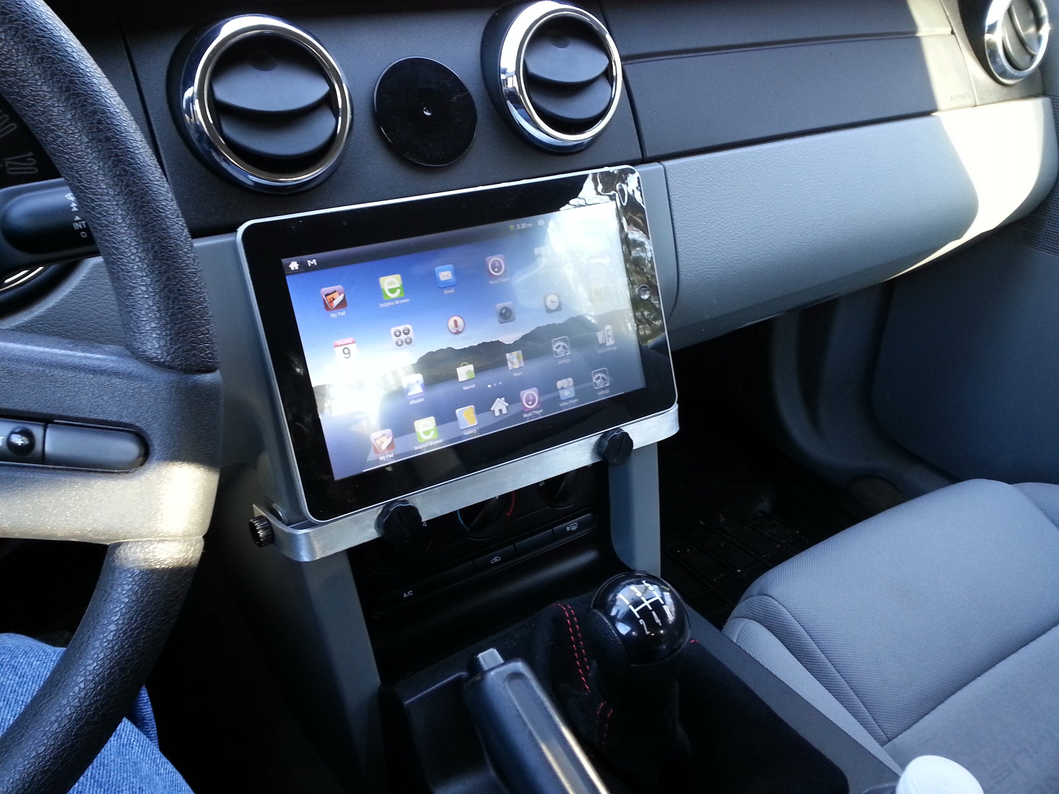 Car Tablet Mount (Easy and Cheap) Instructables