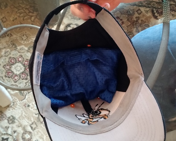 hat with cooling gel