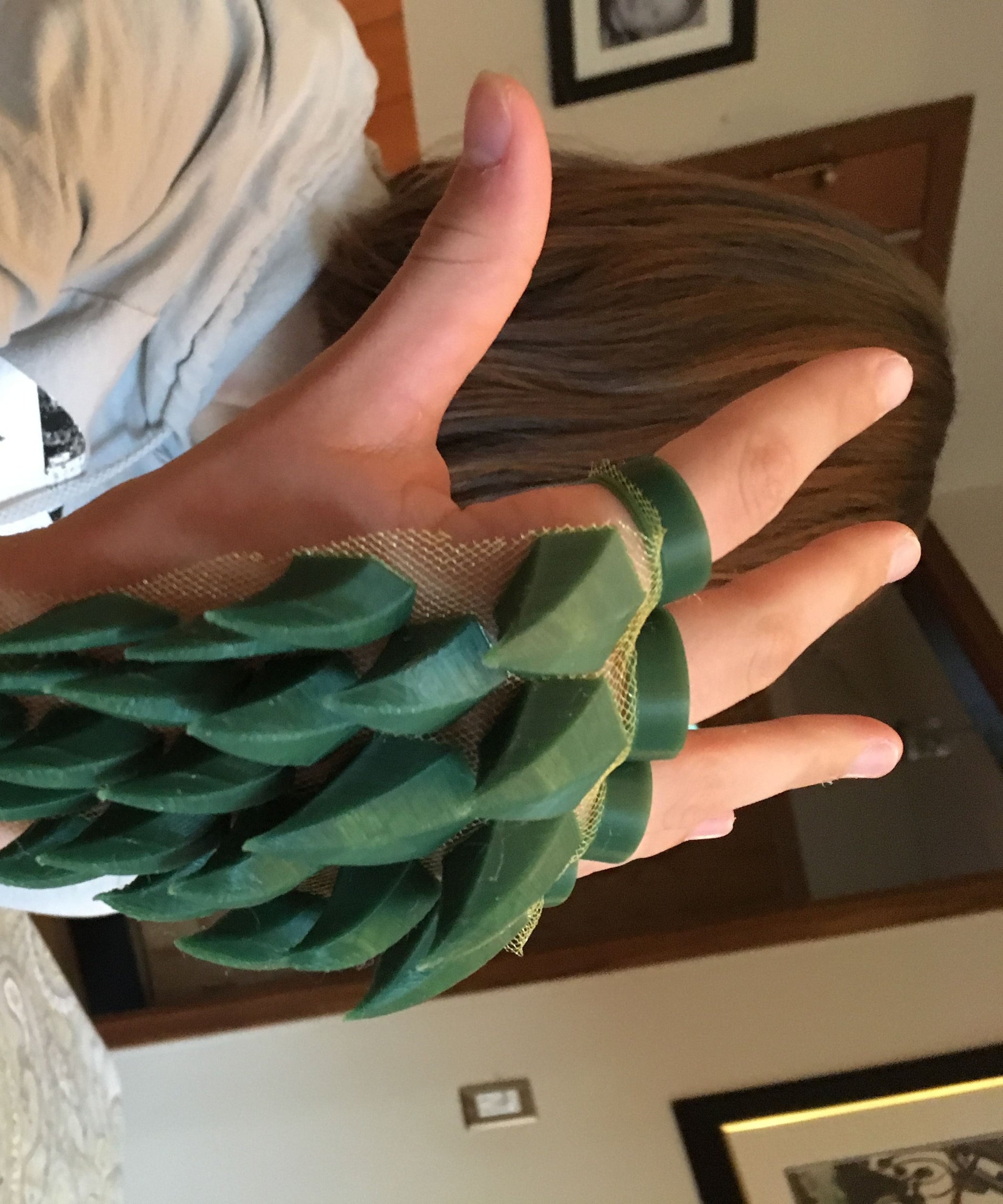 Dragon Hands 4 Steps (with Pictures) Instructables