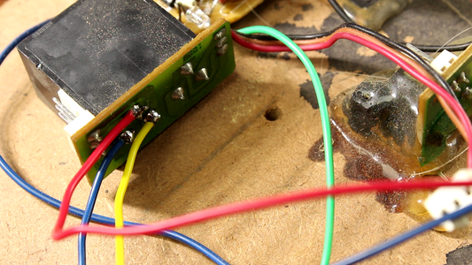 How to Convert Any SPEAKER Into BLUETOOTH SPEAKER : 5 Steps - Instructables