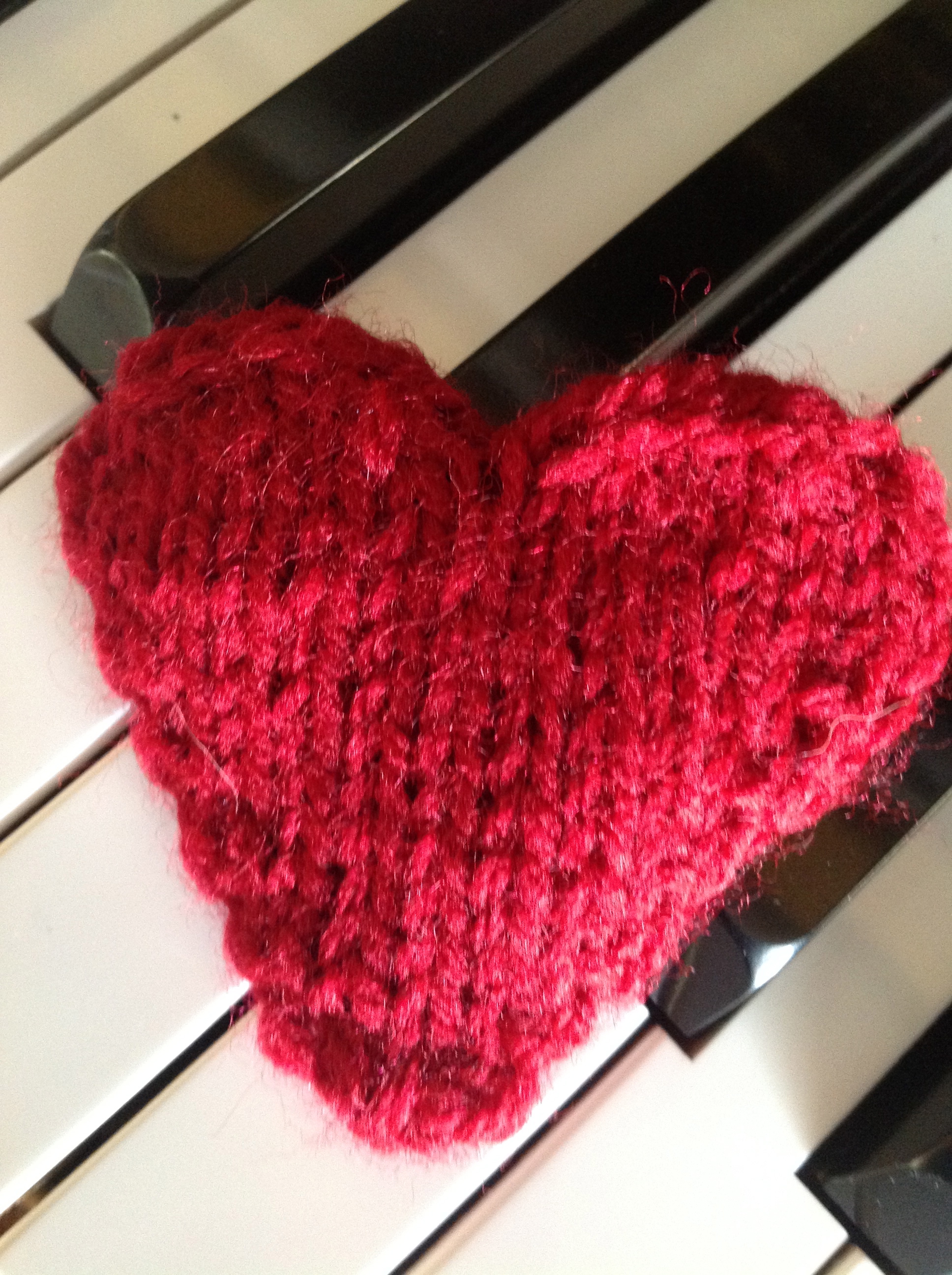 How to Knit a Valentines Heart 5 Steps Instructables