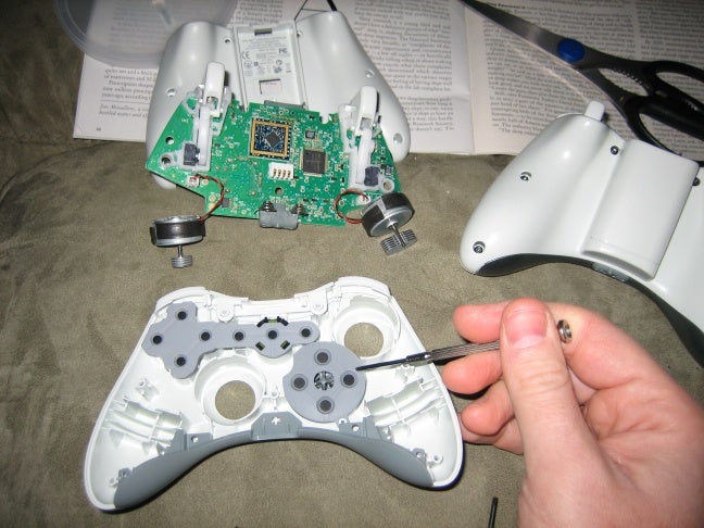 DIY Fix the D-pad on the Xbox 360 Control Pad (more Than ... xbox 360 wireless controller diagram 