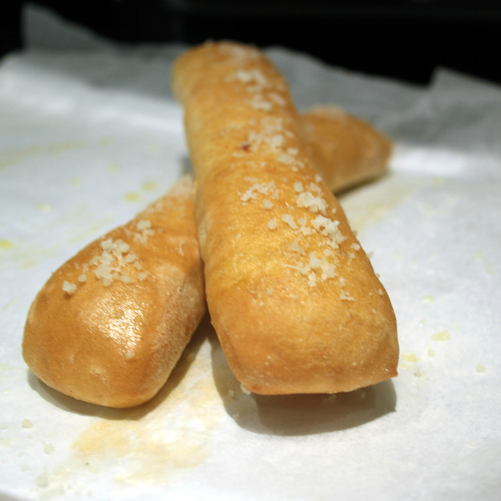 Copycat Little Caesars Crazy Bread 11 Steps (with Pictures