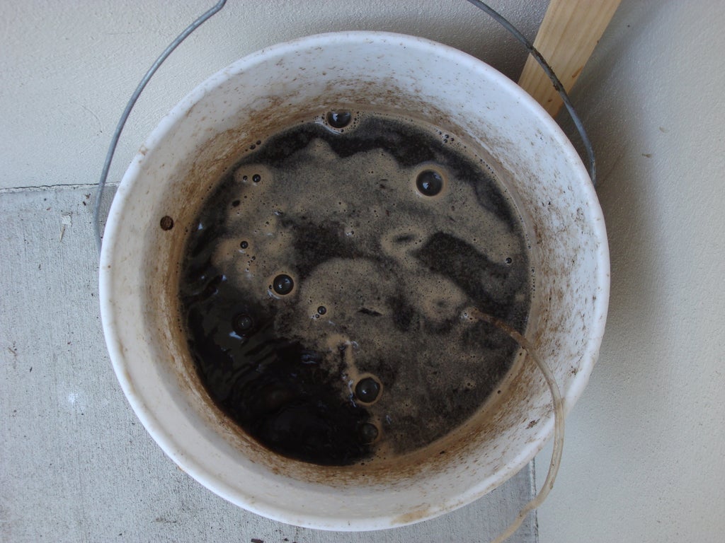 Making Compost Tea 5 Steps With Pictures Instructables