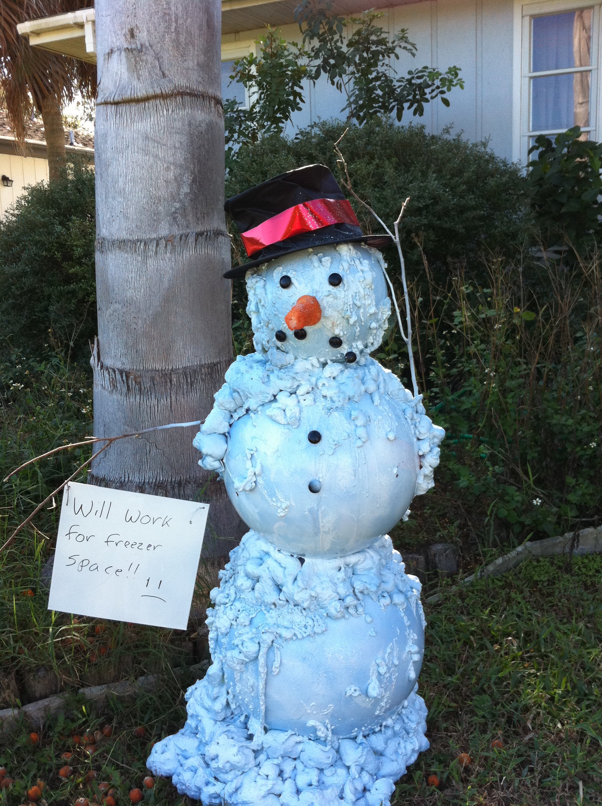 Melting (Florida) Snowman Christmas/Holiday Decoration: 5 Steps (with