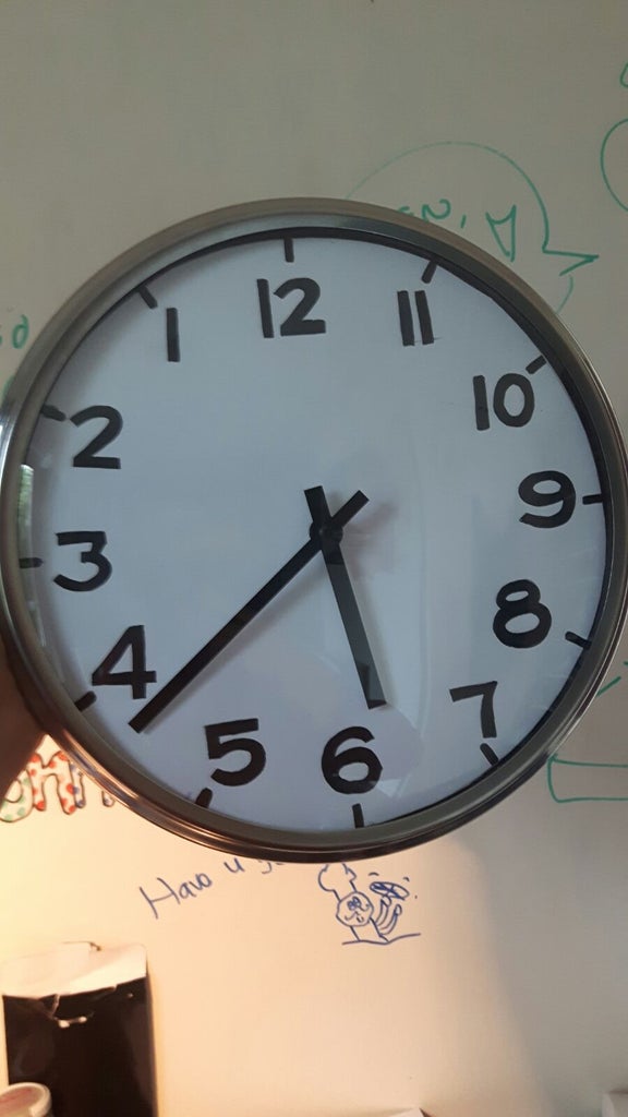 How to Make a Counterclockwise Clock (in Under 10 Minutes!) 3 Steps