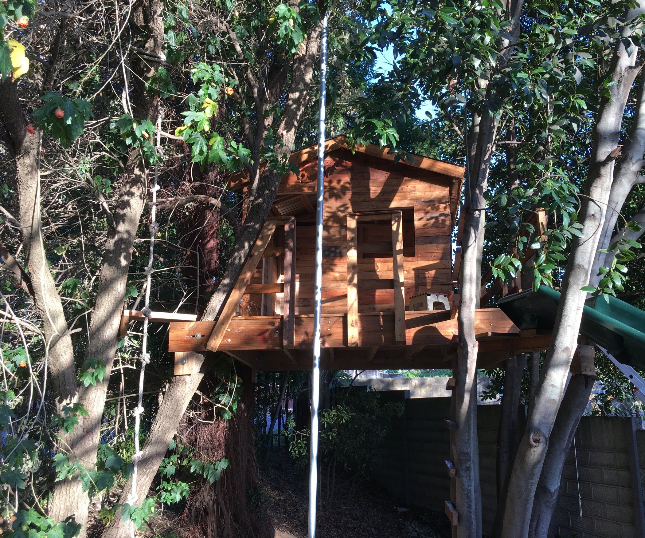 Pallet Tree House 6 Steps (with Pictures) Instructables