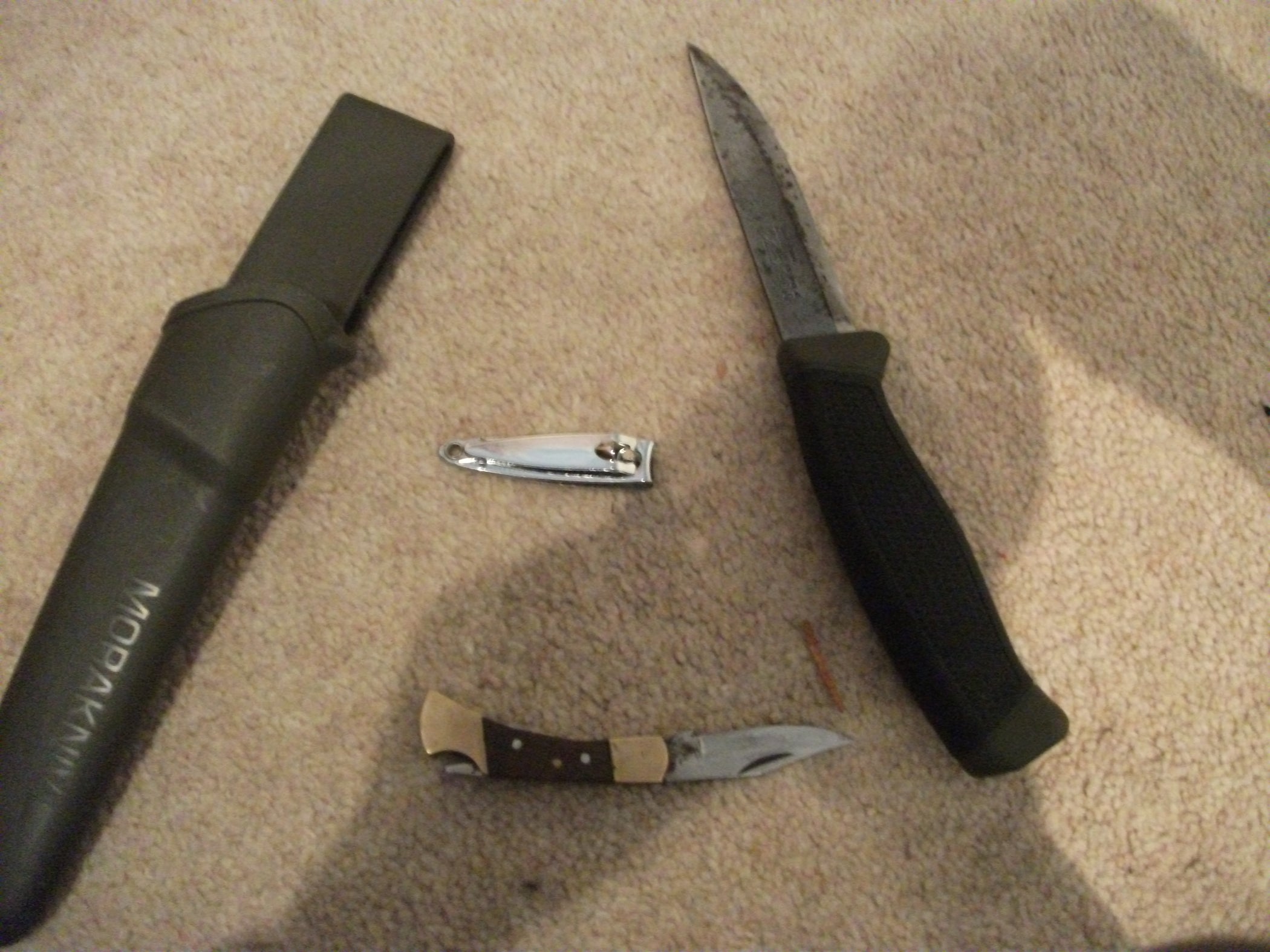 How to Sharpen a Knife With a Nail Clipper? 2) 4 Steps Instructables