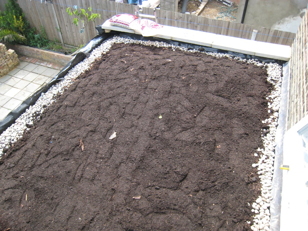 Build A Living Roof Green Roof 8 Steps With Pictures Instructables