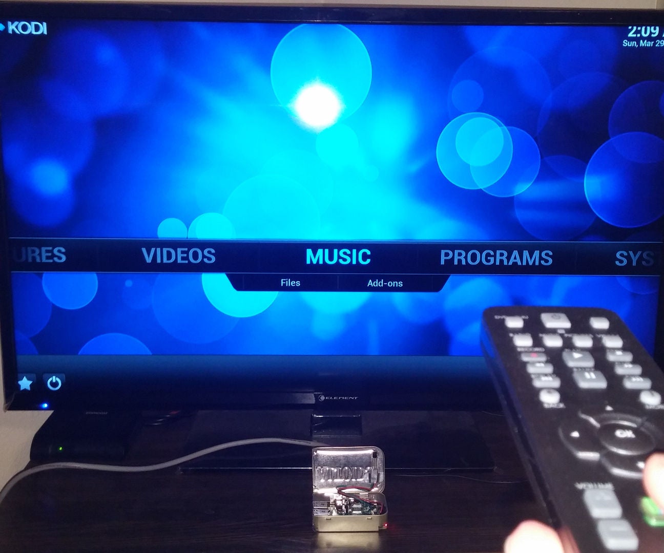 Raspberry Pi 2 Media Center Kodi on XBian 7 Steps (with Pictures