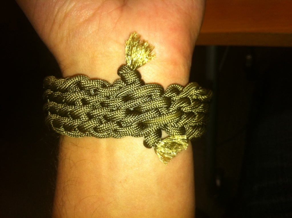 Slatts Paracord Rescue Bracelet (no Buckle) 7 Steps (with Pictures