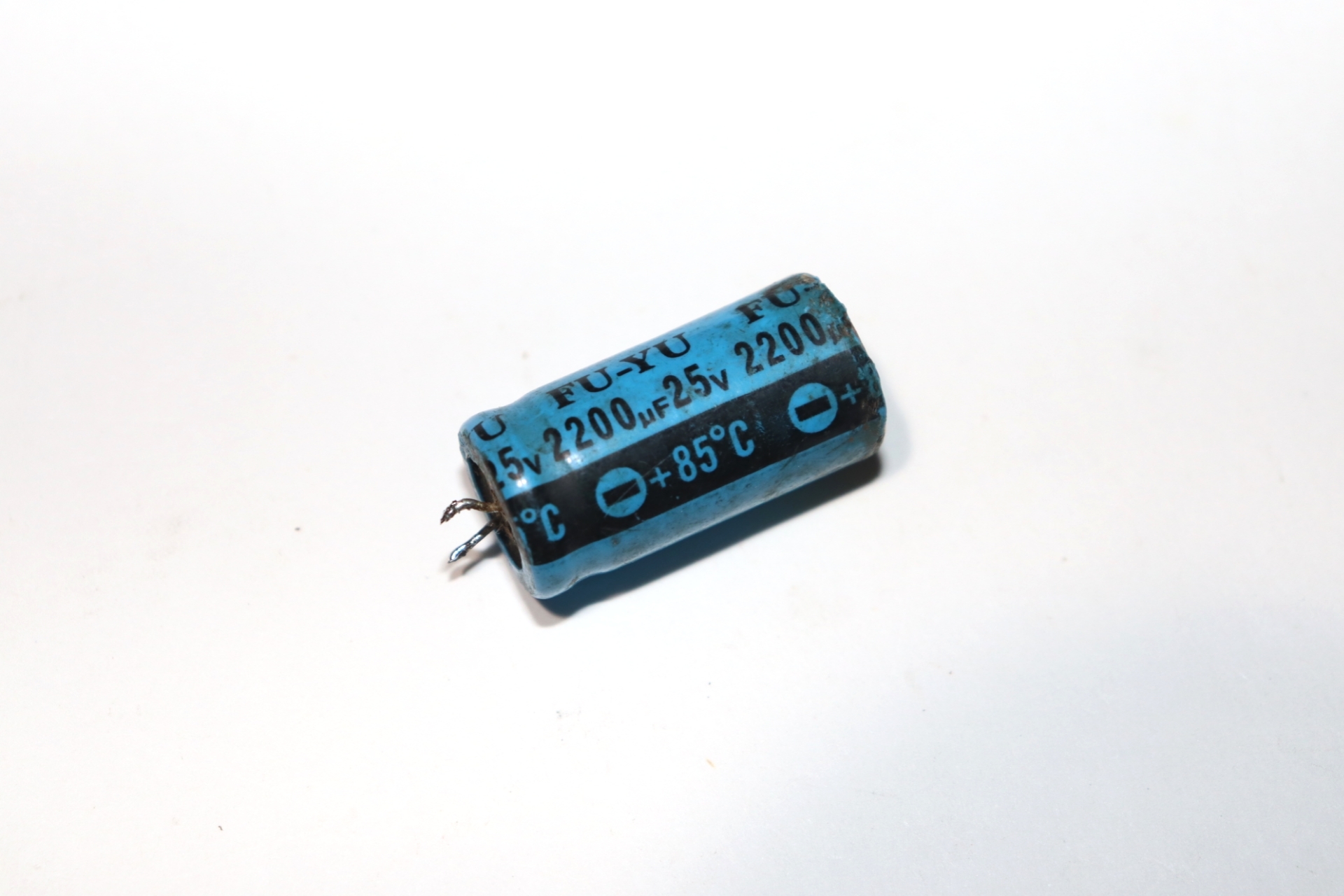 How to Make LED Flasher Circuit Using BD139 Transistor | Trybotics