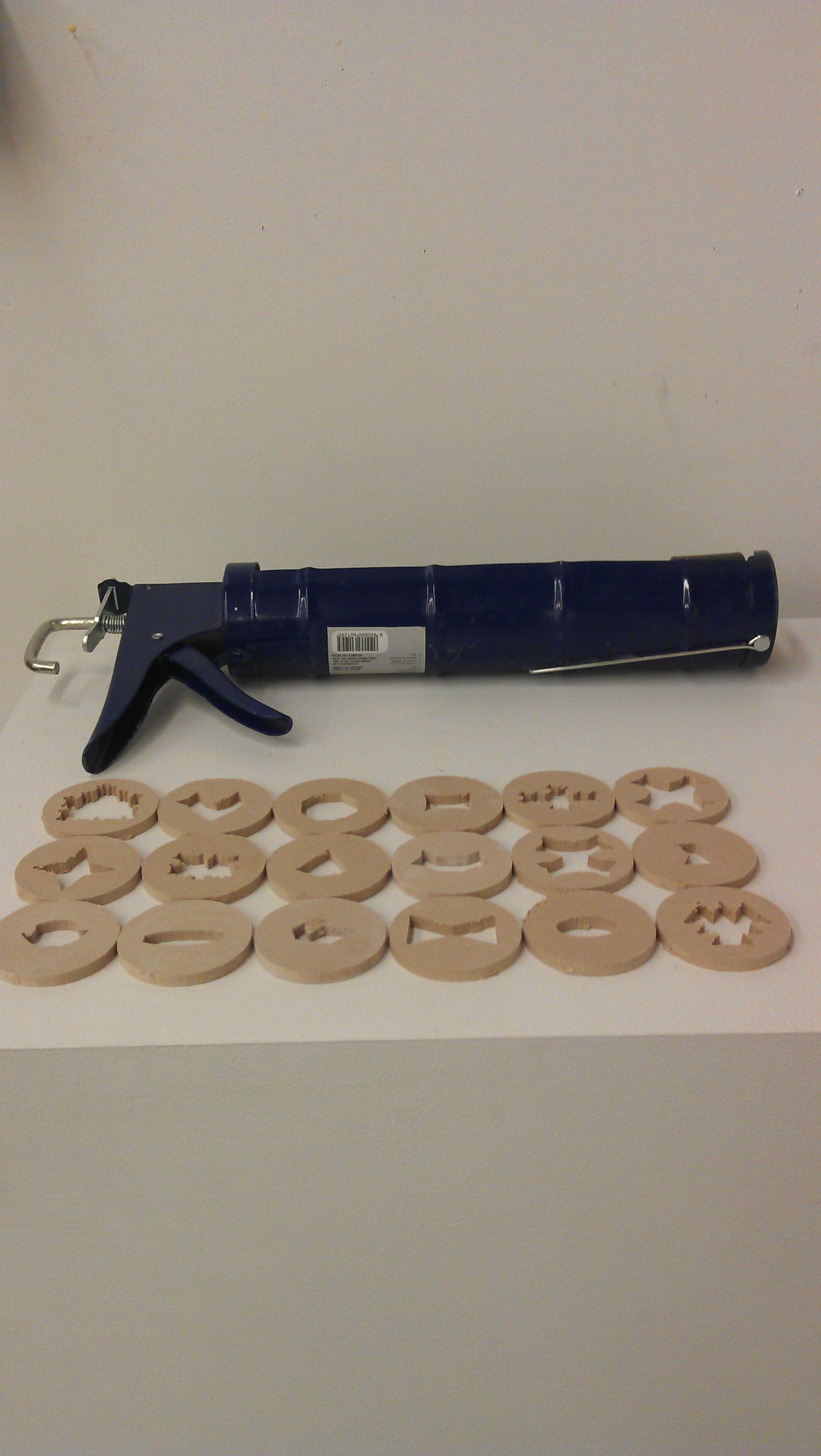 Clay Extruder Gun for Under 15 With CNC Milled Dies! 5 Steps