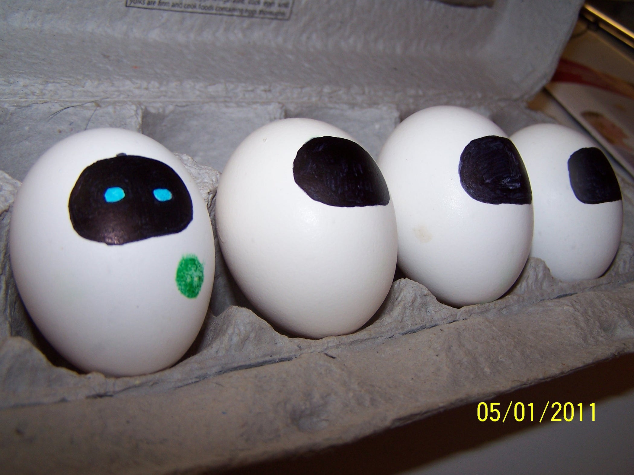 Egg Eve Robots From WallE Instructables