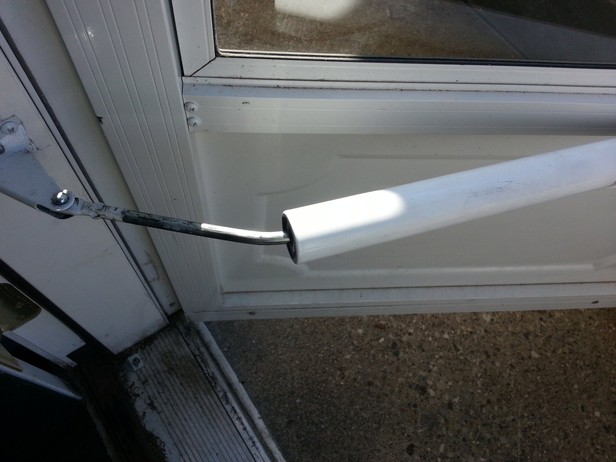 How to Fix a Bent Pneumatic Screen Door Closer 4 Steps (with Pictures) Instructables