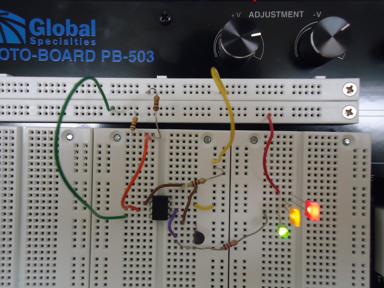 Constant Current Source With Operational Amplifier : 4 Steps