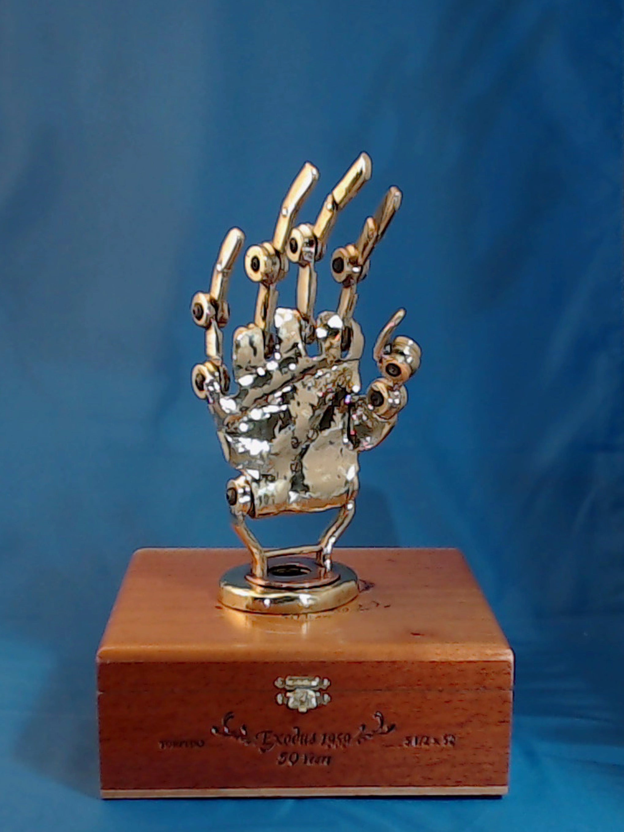 Steampunk Prosthetic Hand for a Wounded Warrior Pt. 1 [Now More Pics