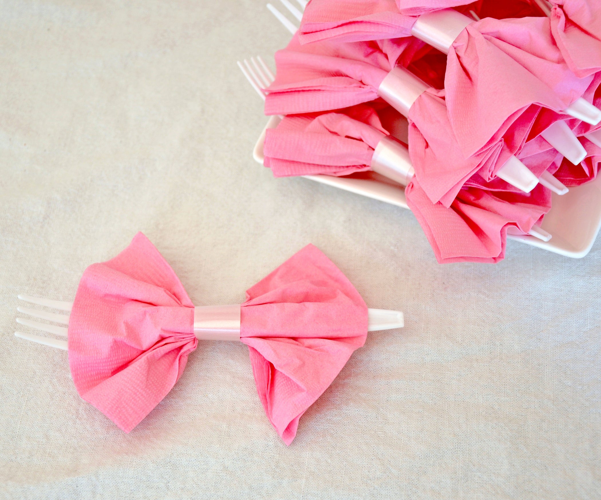 Bow Tie Napkins 3 Steps (with Pictures) Instructables