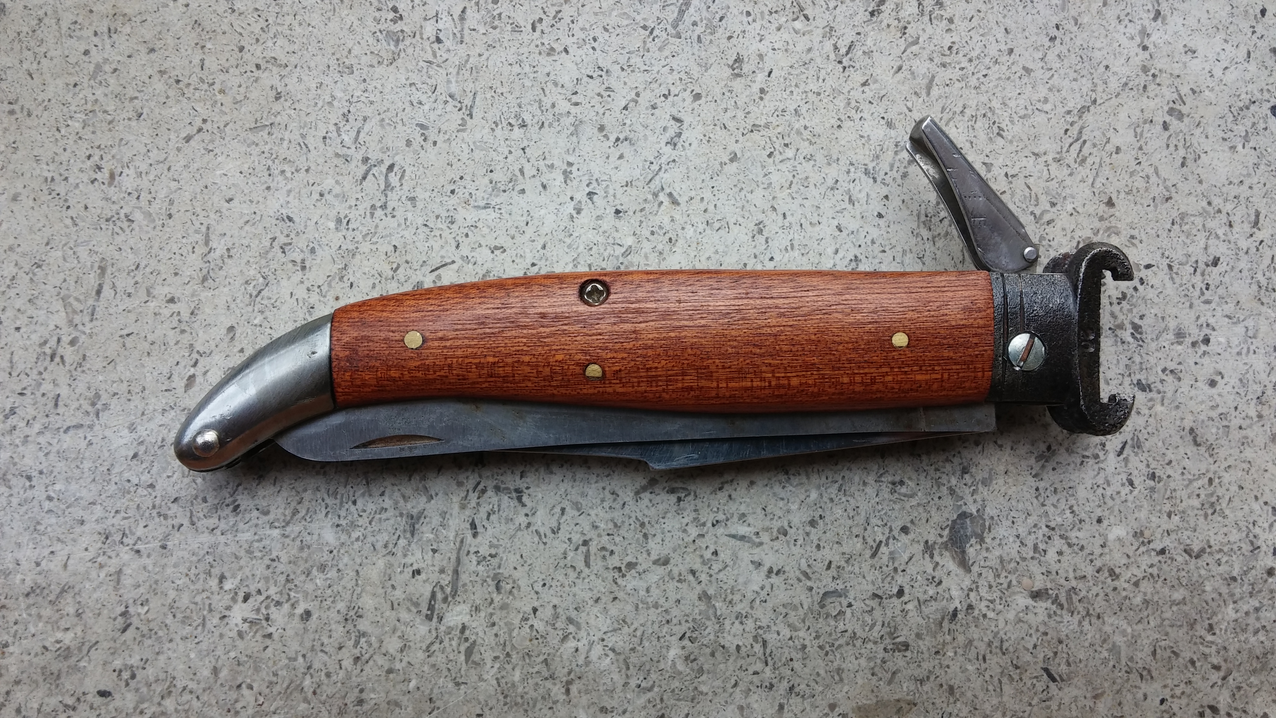Restore an Old Hunting Pocket Knife 6 Steps (with Pictures)