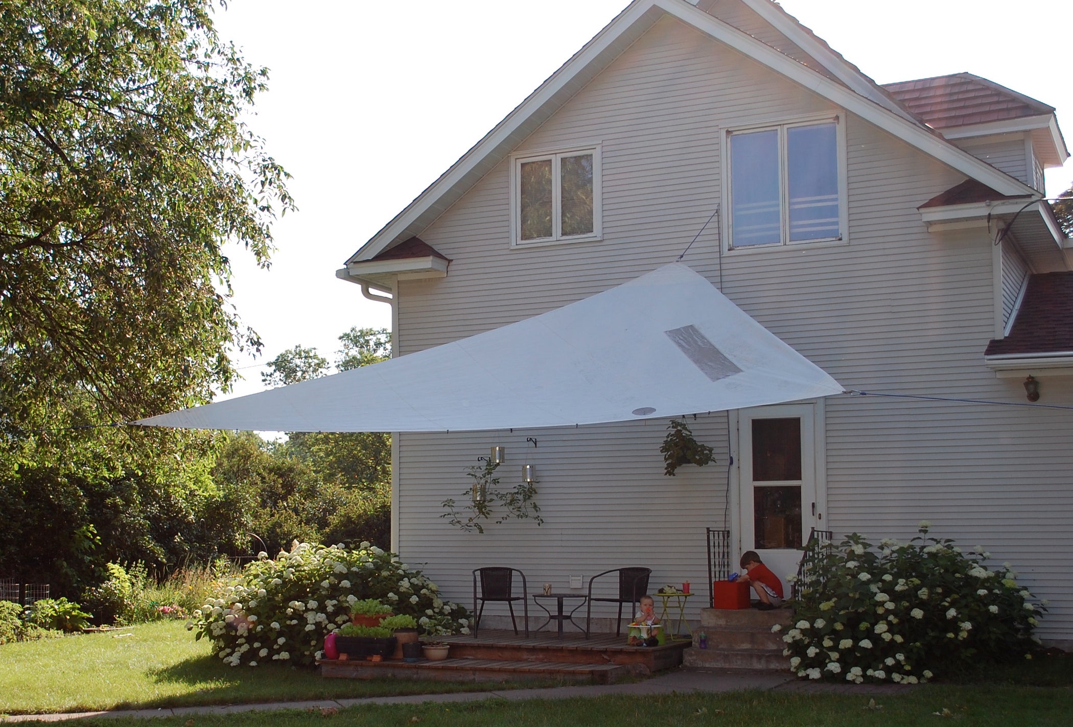 Make a Sun Shade From an Old Sail : 5 Steps - Instructables