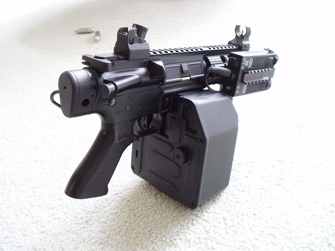 Airsoft AEGs and Upgrading Them. 9 Steps