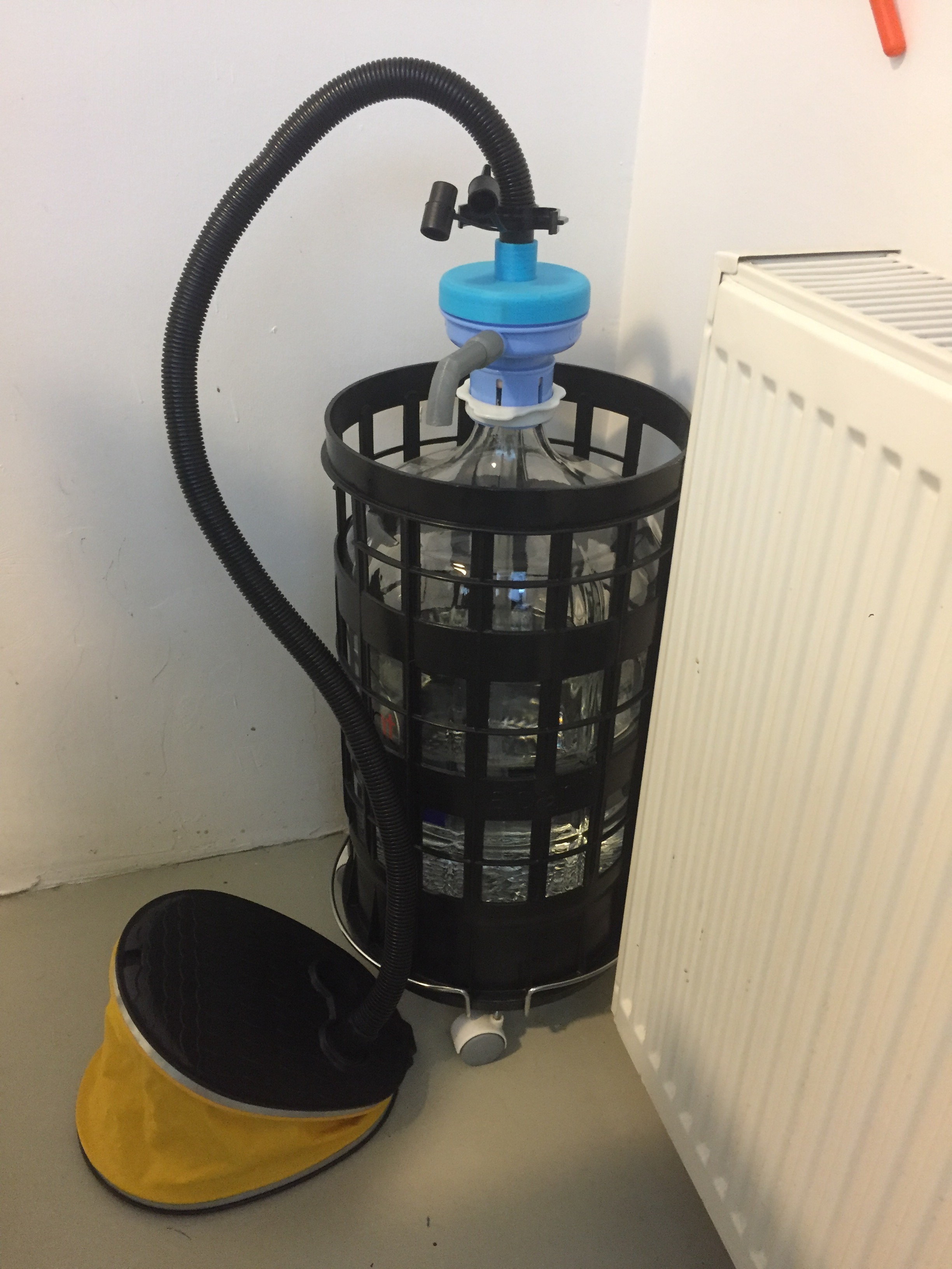 Foot Pedal Controlled 5 Gallon Water Dispenser 3 Steps