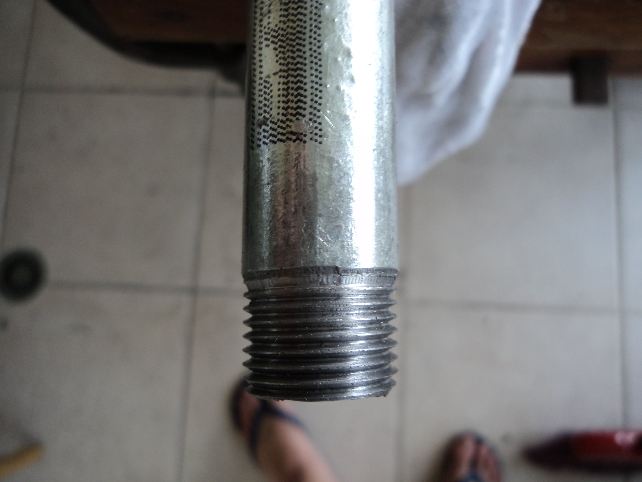 How to Cut Pipe Threads Without a Pipe Vise 4 Steps (with Pictures