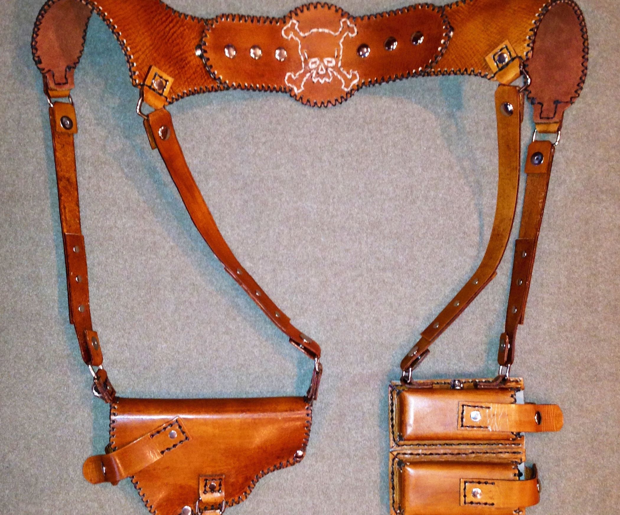 Tandy Leather Shoulder Holster Made With Basic Tools Instructables