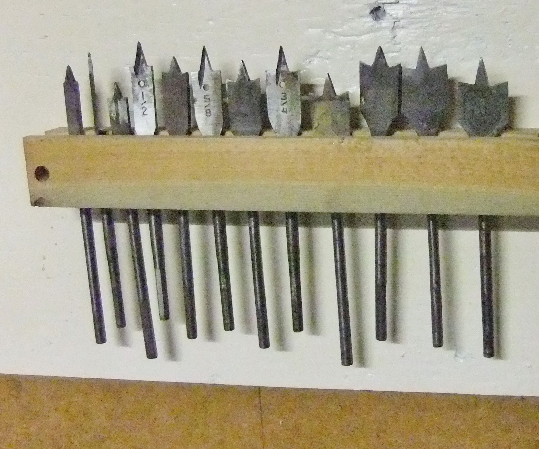 DIY Spade/Paddle Bit Wall Rack Instructables