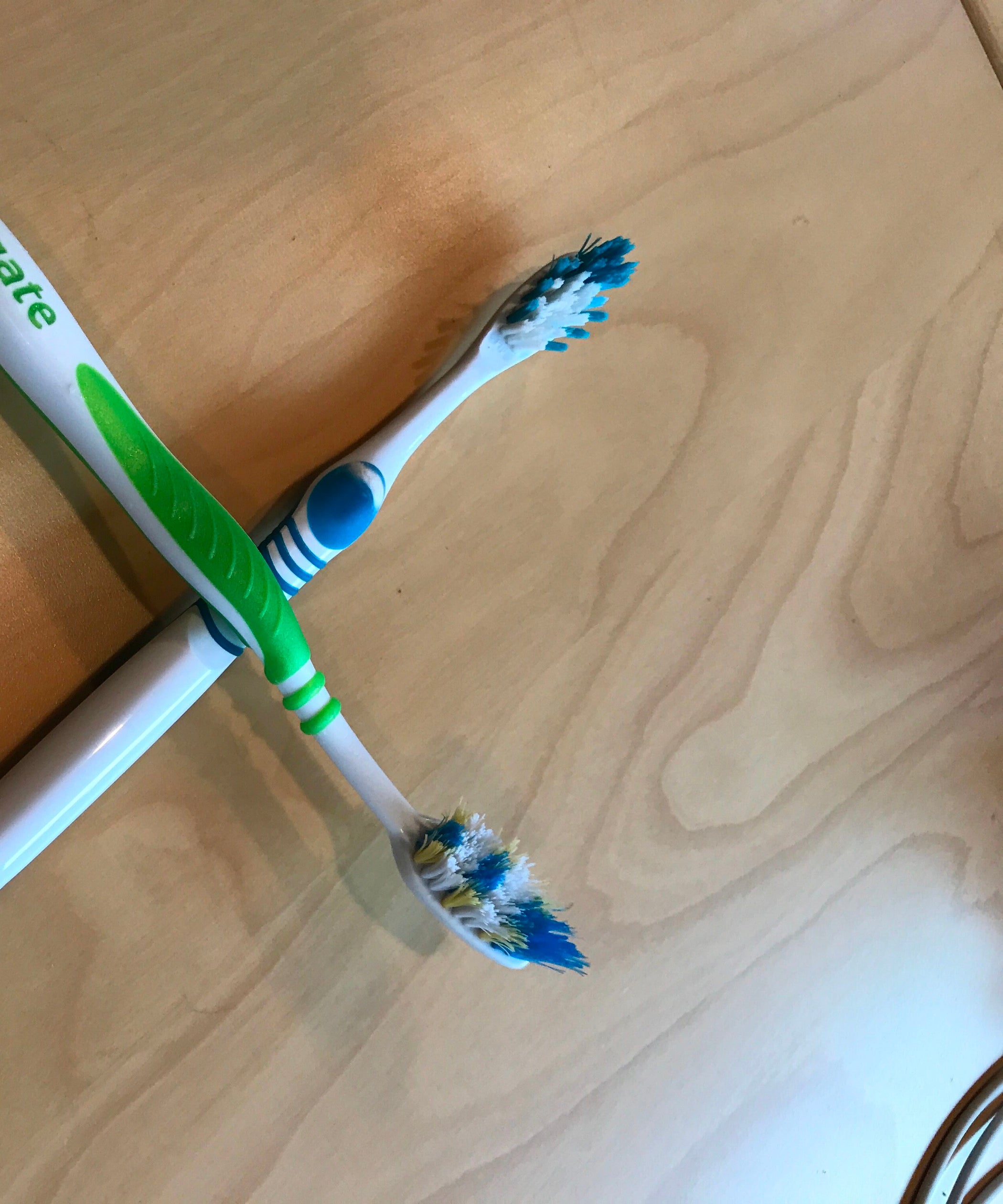 3 Unsual Uses for Toothbrushes 4 Steps (with Pictures) Instructables