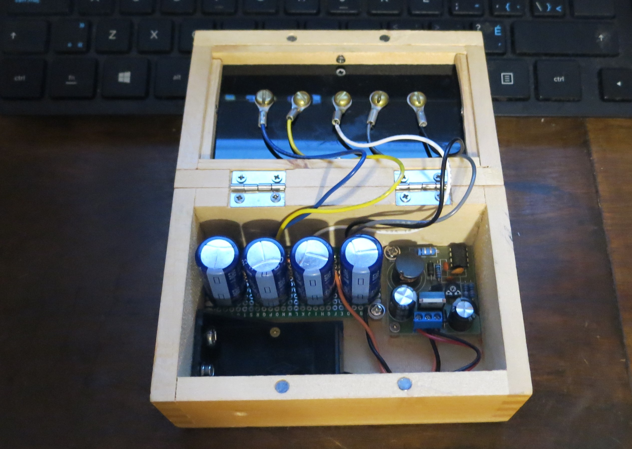 Antique Radio BBattery Power Supply Trybotics