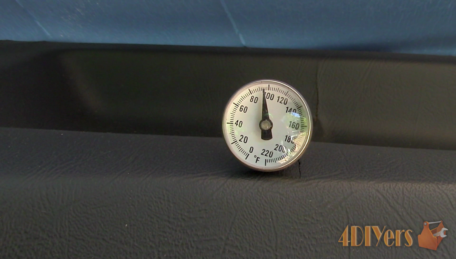 Do Windshield Sunshades Actually Work? 4 Steps (with Pictures)