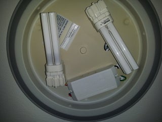 Retrofitting A Cfl Light Fixture To Led 5 Steps With Pictures Instructables