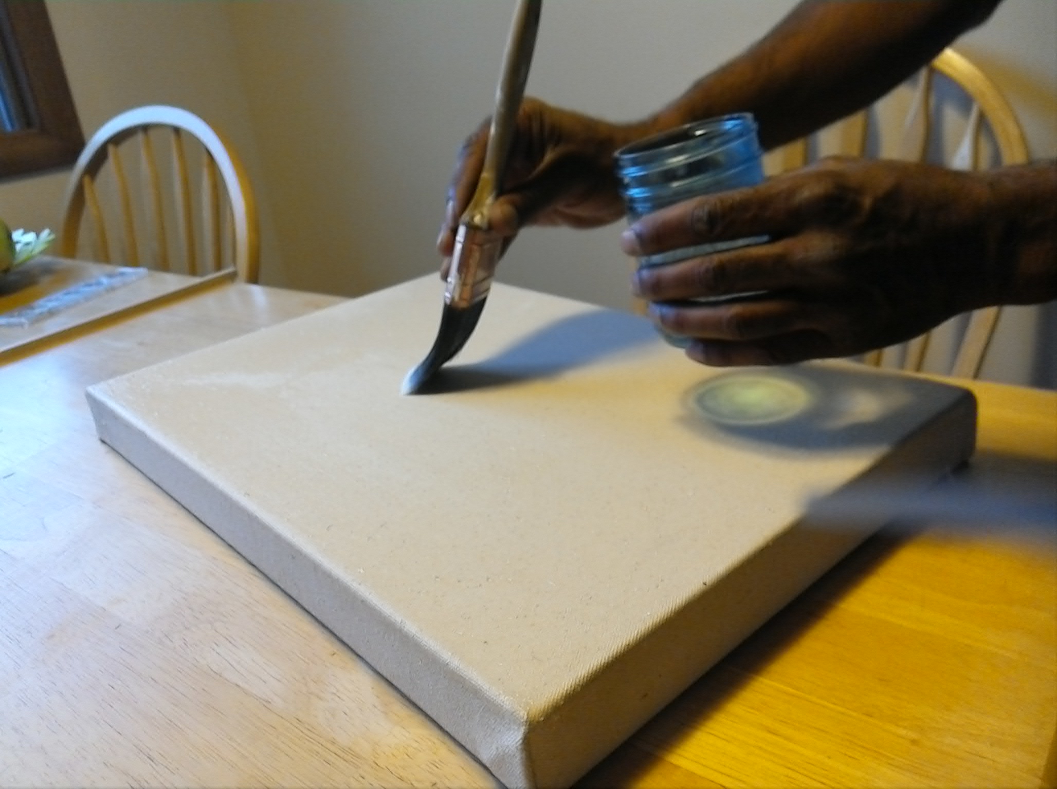 How to Prepare Rabbit Skin Glue for "sizing" a Canvas 4 Steps (with