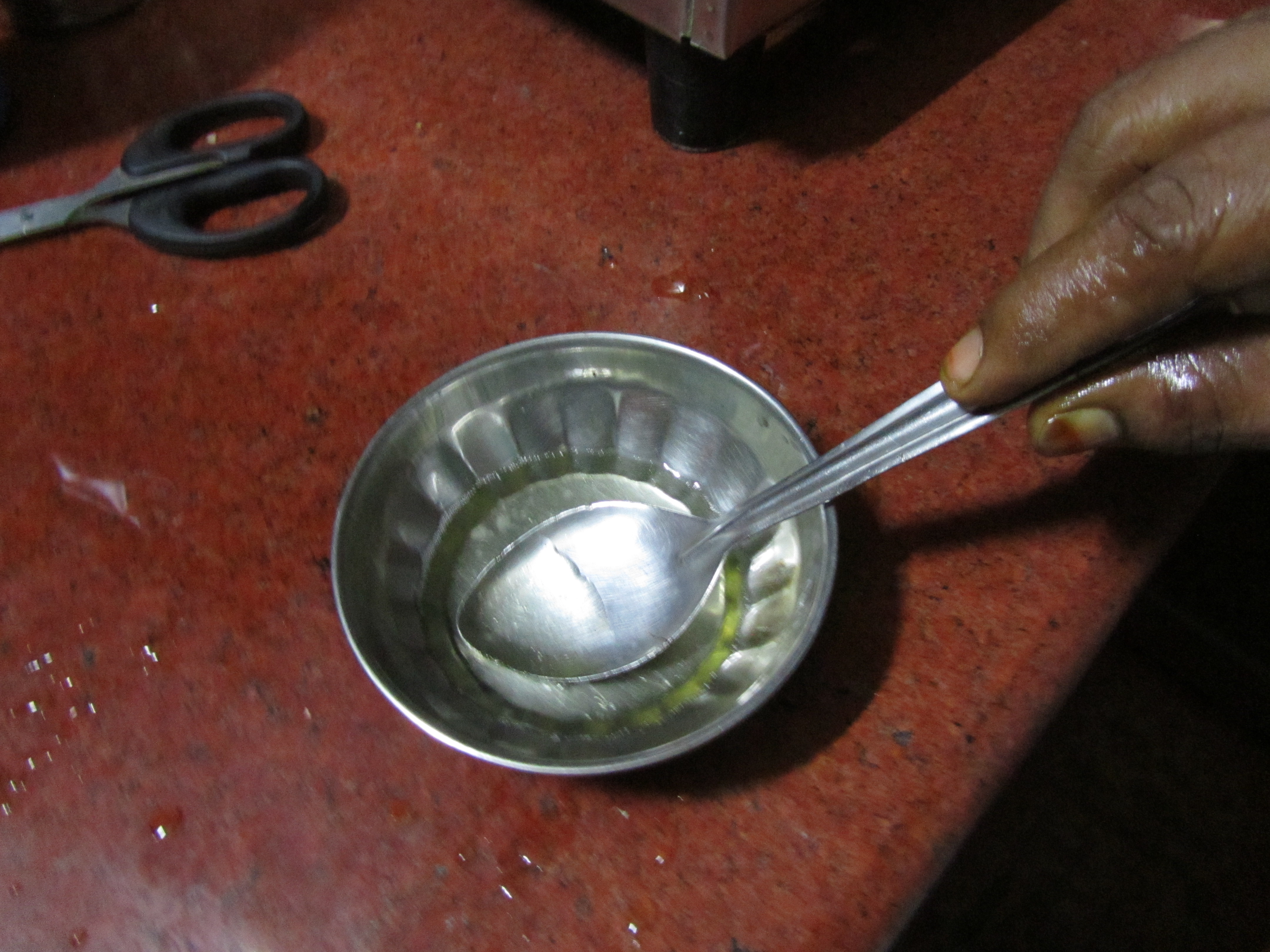 Home Remedy To Get Rid Of Lice 3 Steps Instructables