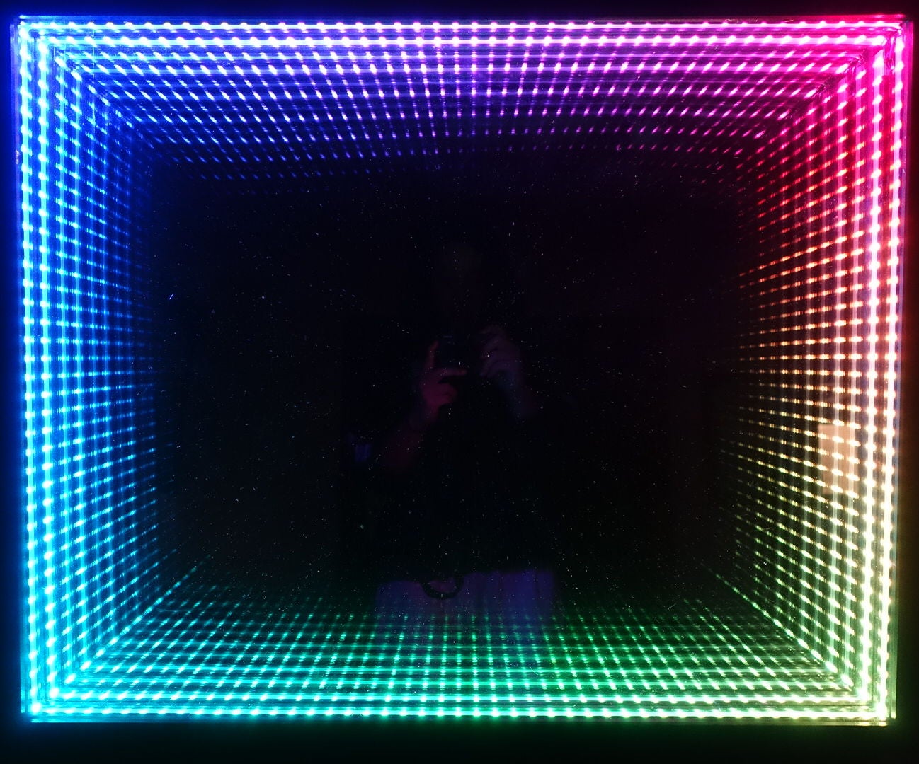 Make a Programmable RGB LED Infinity Mirror With Arduino : 6 Steps