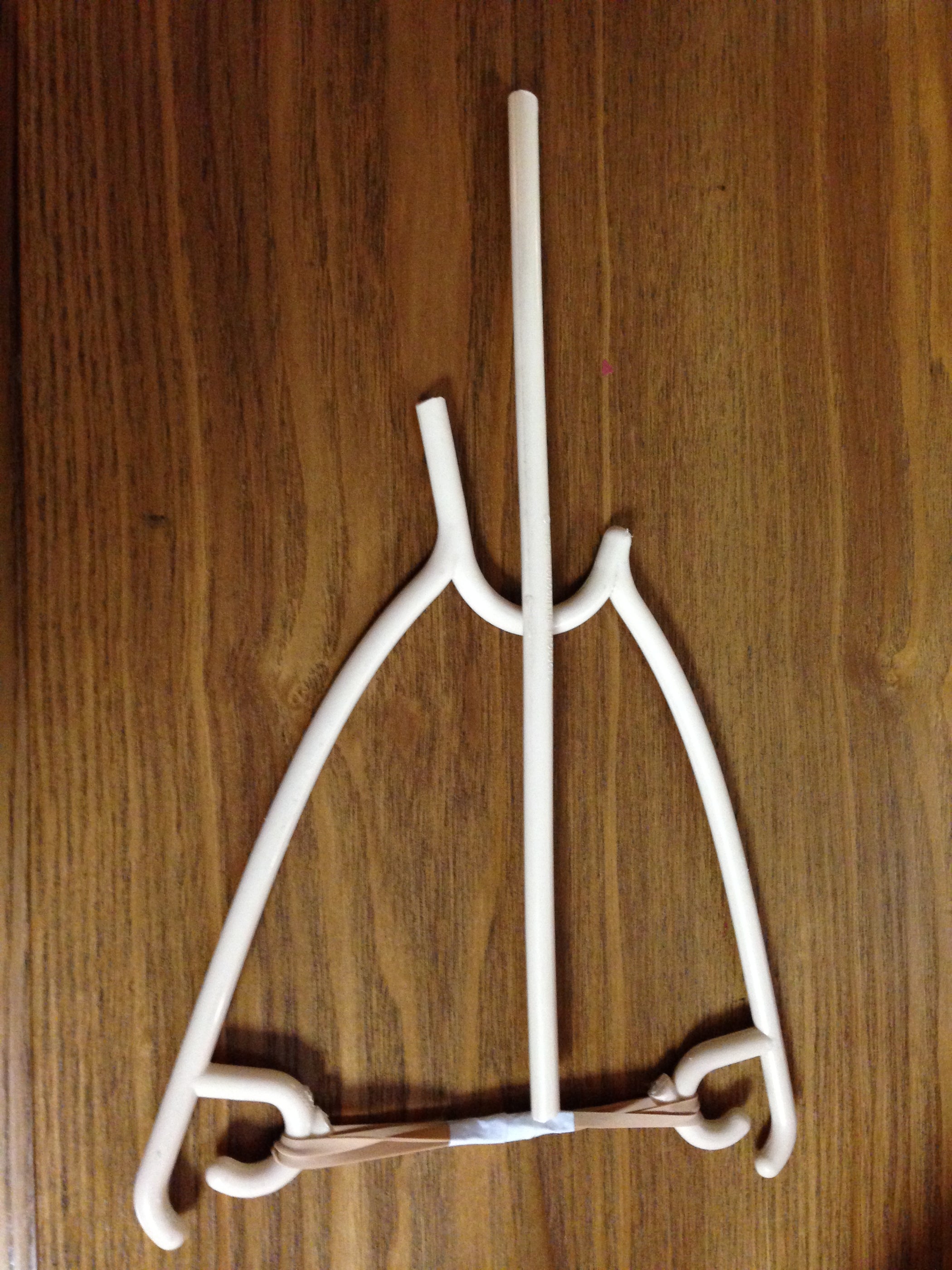 Hanger Bow and Arrow 4 Steps Instructables