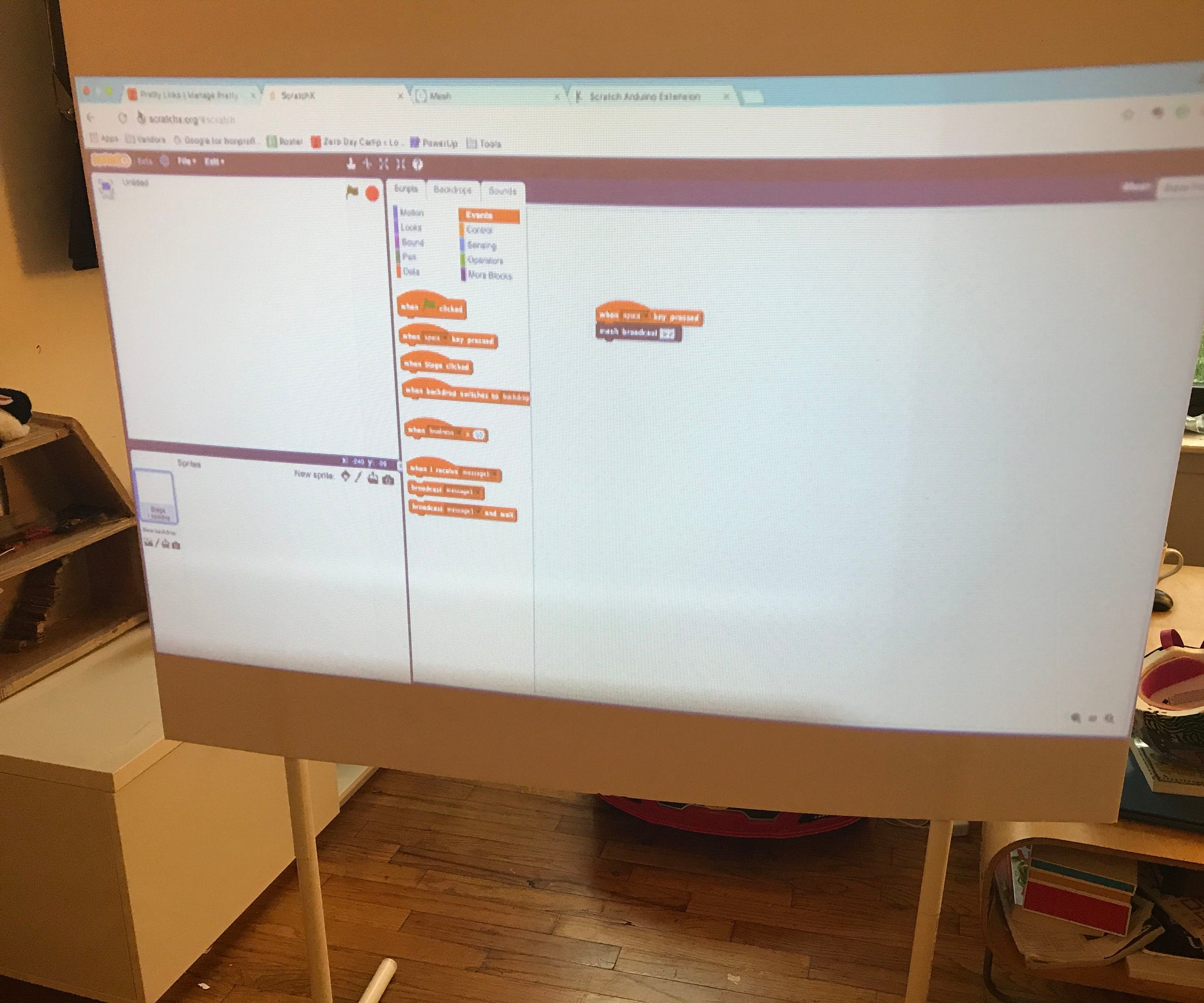 Portable PVC Projection Screen 4 Steps (with Pictures) Instructables