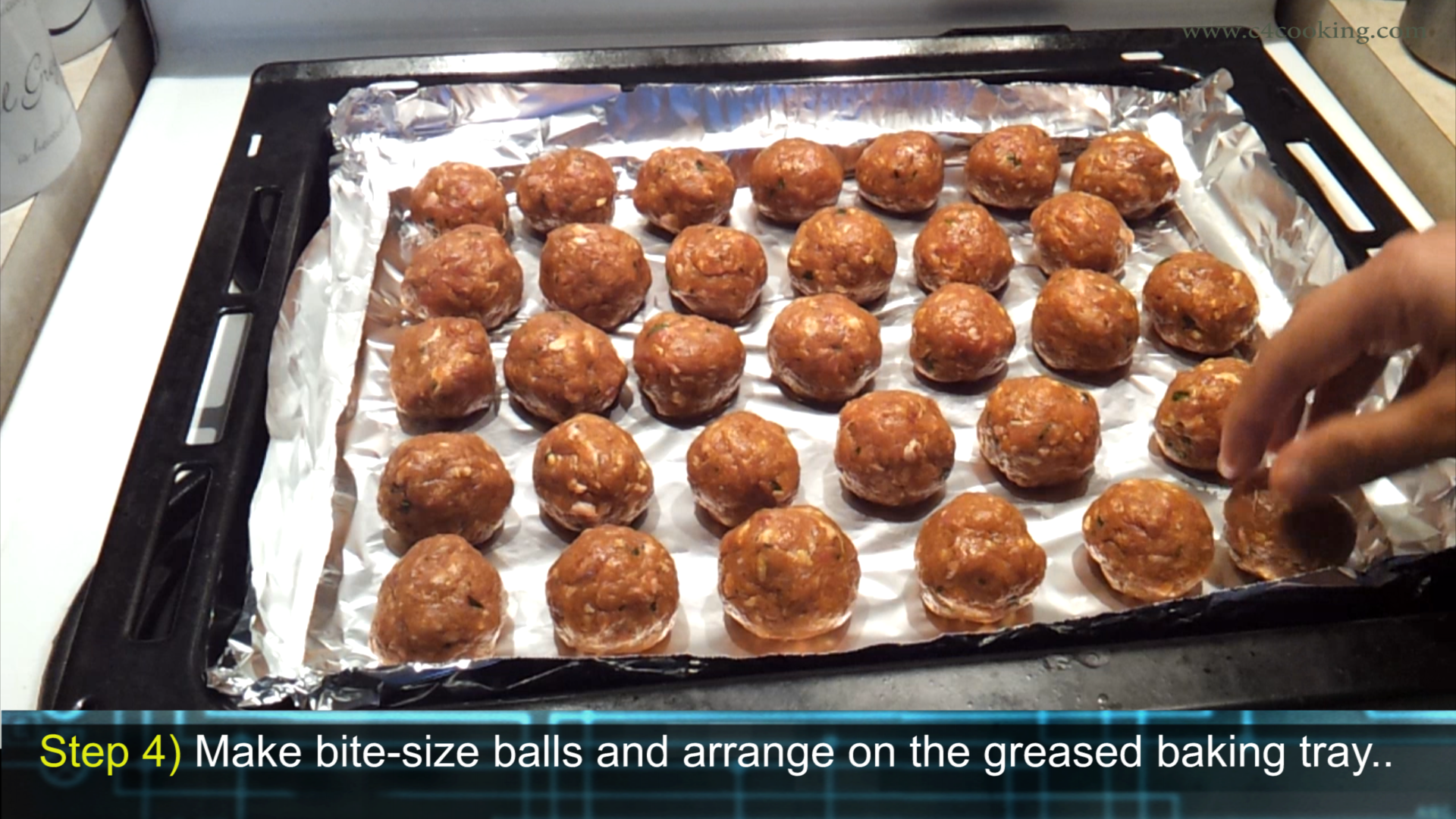 6 Simple Steps to Bake Easy Juicy Lamb Meatballs / Lamb Kofta Recipe