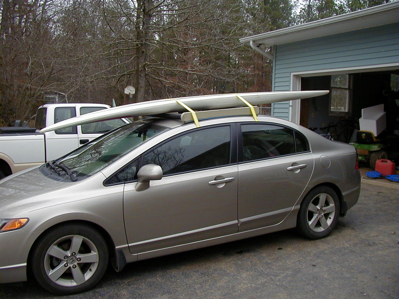 How I Built a Sturdy Roofrack for a Windsurfer/surfboard 12 Steps