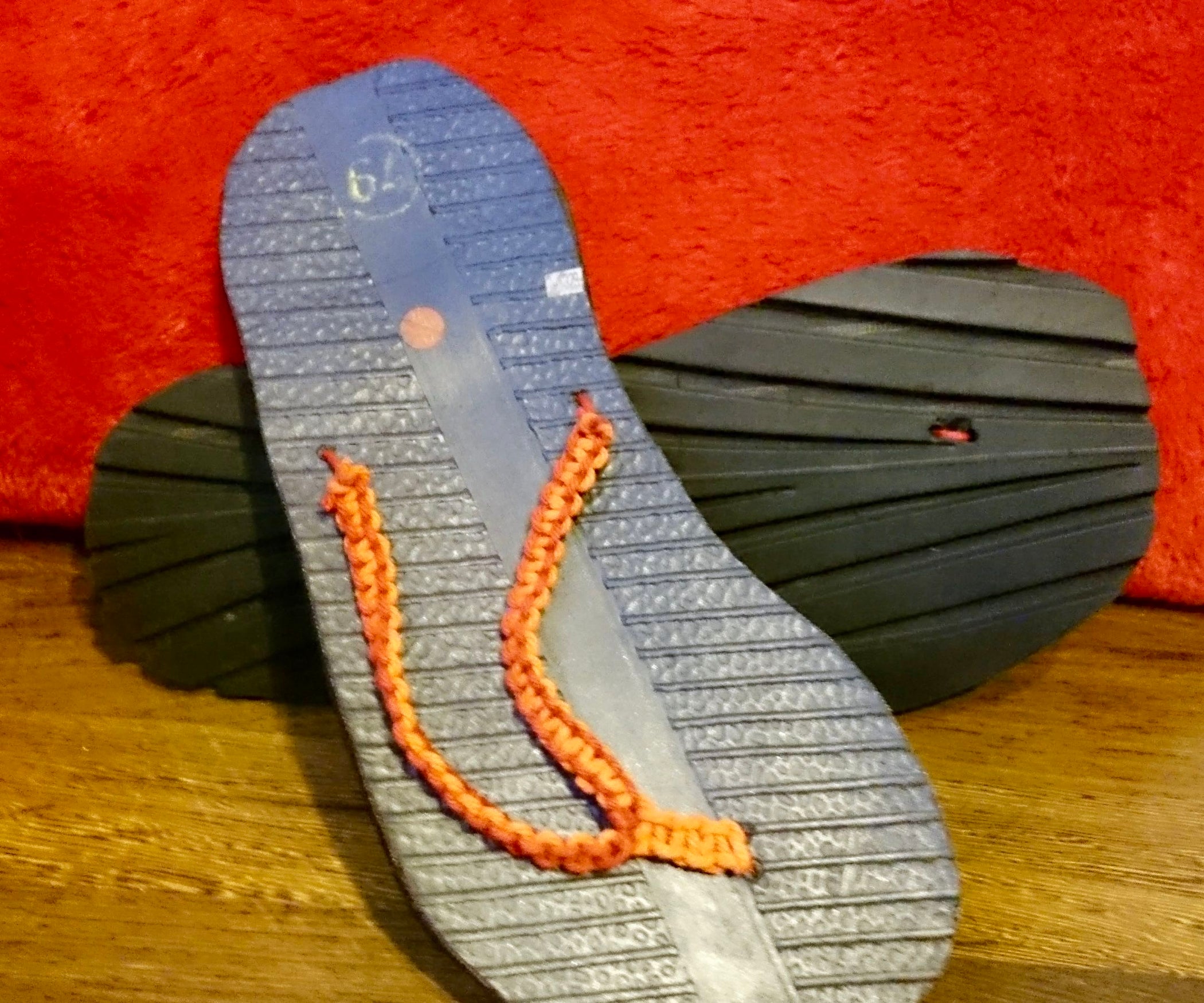 flip flops made from recycled tyres