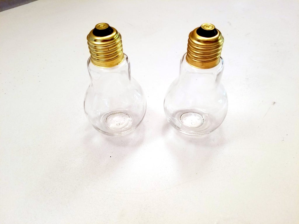 How do you make a crack pipe out of a light bulb replacement How do you make a crack pipe out of a light bulb replacement