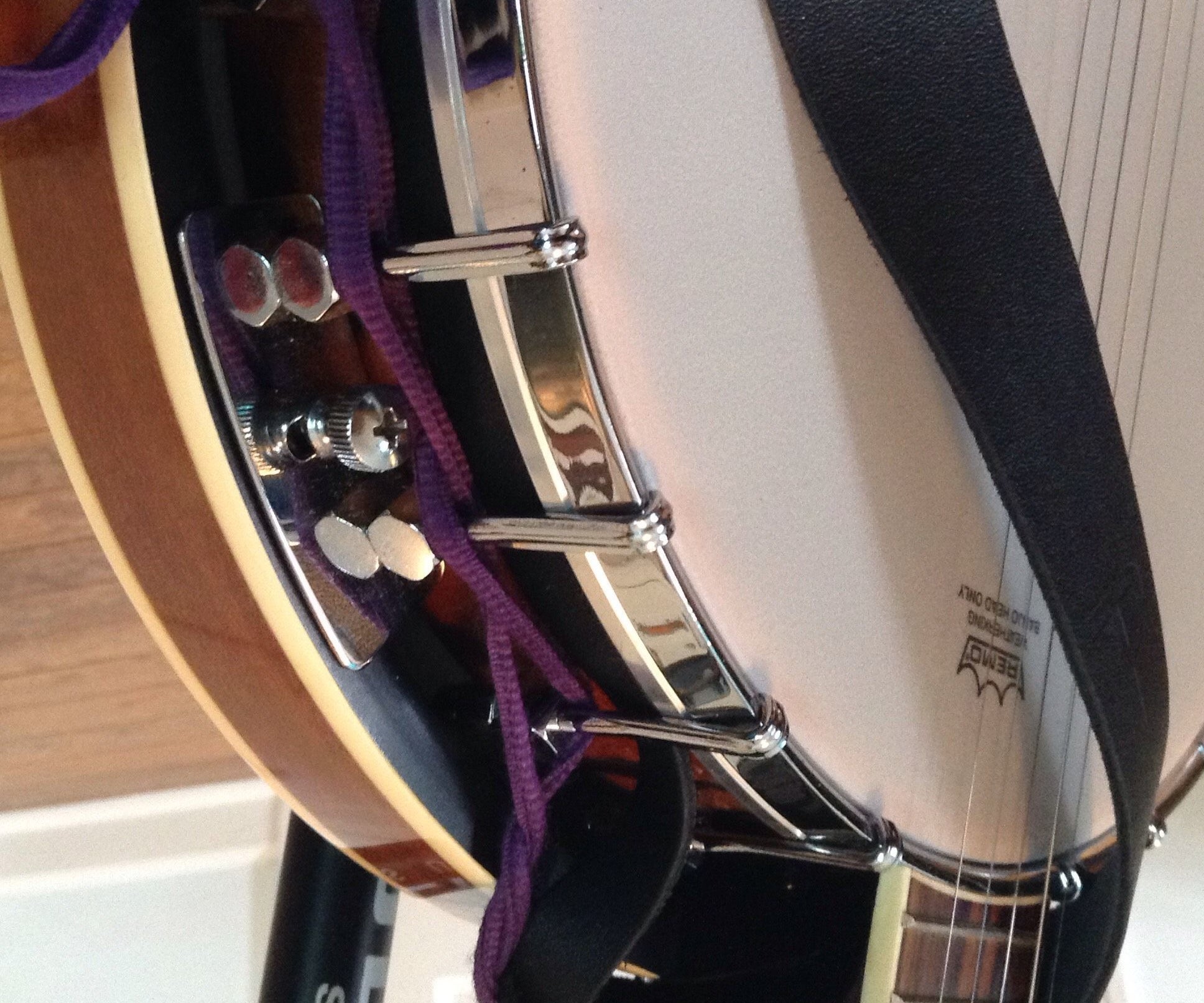 Converting a ClipOn Banjo Strap to a Cradle Strap 5 Steps (with
